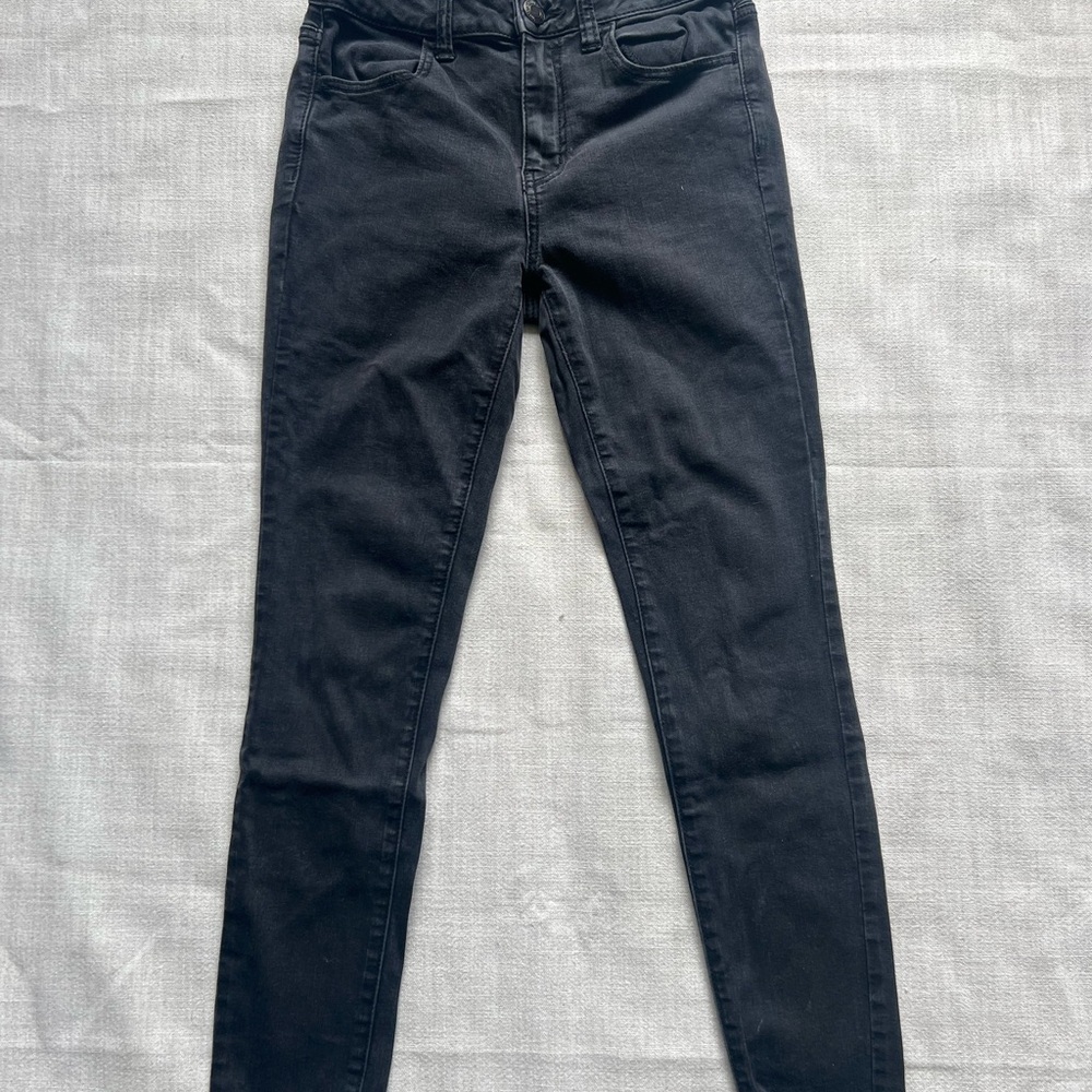 Women's Black Skinny Jeans
